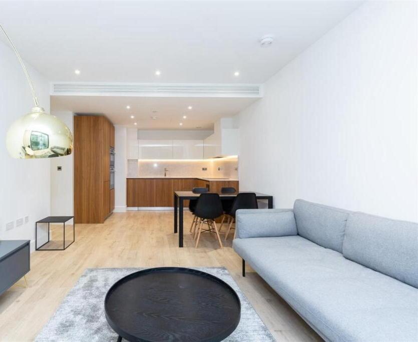 2 Bedroom Modern Flat Near Tower Bridge Londres